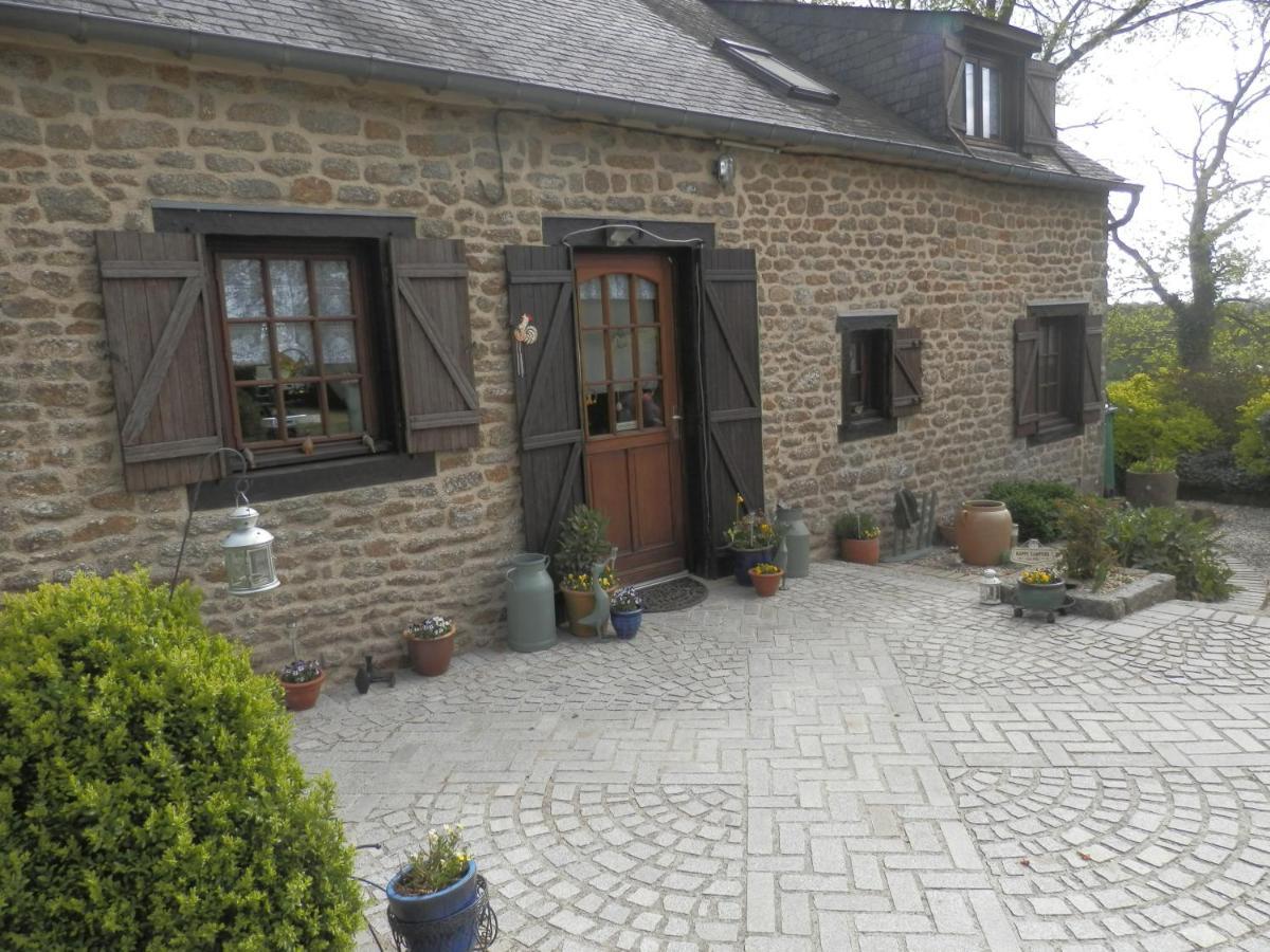 La Petite Cretouffiere - Naturiste Accommodation - Adult Only Colombiers-du-Plessis Εξωτερικό φωτογραφία