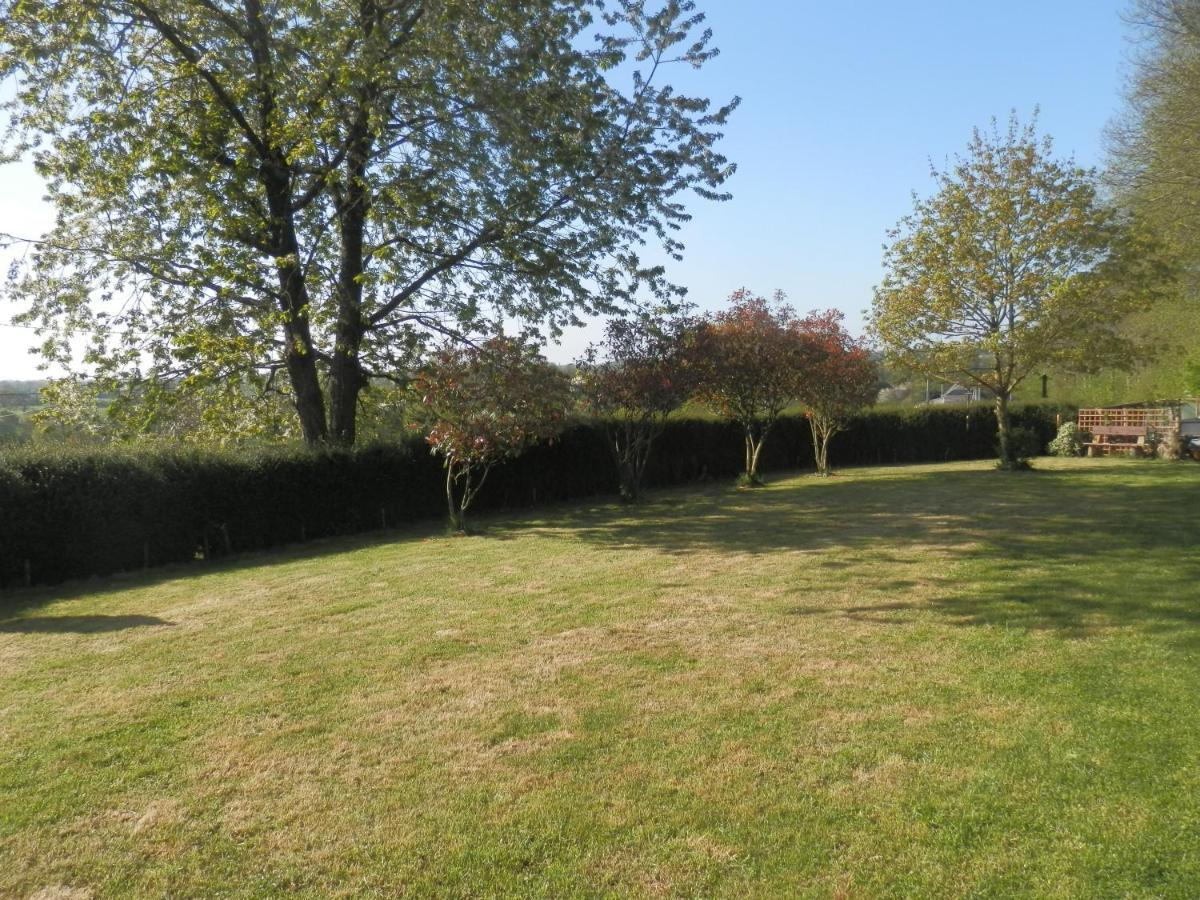 La Petite Cretouffiere - Naturiste Accommodation - Adult Only Colombiers-du-Plessis Εξωτερικό φωτογραφία